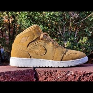 Nike Air Jordan 1 WHEATS